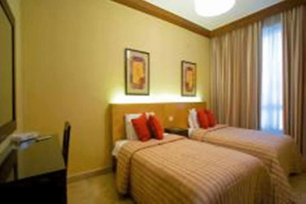 Lahoya Beirut Apartment Exterior photo